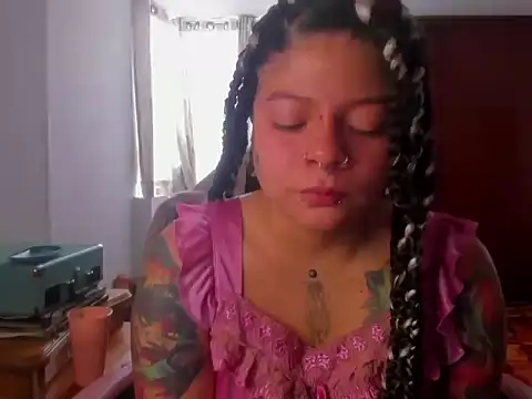 Meilyn  online show from July 22, 2026, 4:20 pm