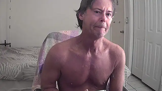 Snapshot of nakeedcowboi65 chatting on March 18, 2026, 8:28 am nakeedcowboi65 online show from March 18, 2026, 8:28 am