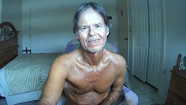 Snapshot of nakeedcowboi65 chatting on March 12, 2026, 10:14 pm nakeedcowboi65 online show from March 12, 2026, 10:14 pm