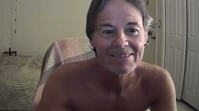 Snapshot of nakeedcowboi65 chatting on April 12, 2026, 7:22 am nakeedcowboi65 online show from April 12, 2026, 7:22 am