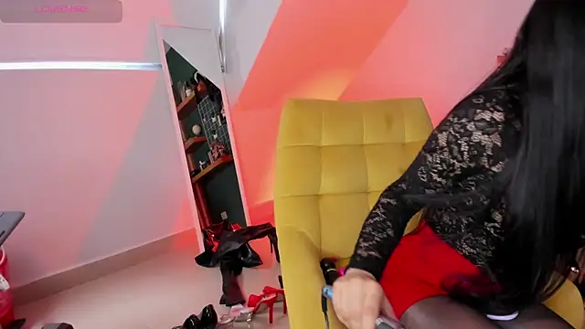 Snapshot of Ashley_leon_ chatting on February 2, 2026, 2:38 pm Ashley leon online show from February 2, 2026, 2:38 pm