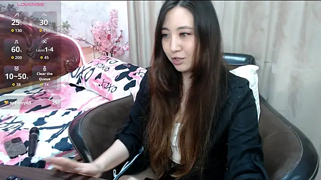 katydoll  online show from October 15, 2025, 5:10 pm