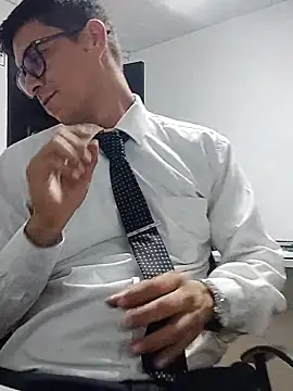 Business dickkk online show from October 21, 2025, 8:08 pm