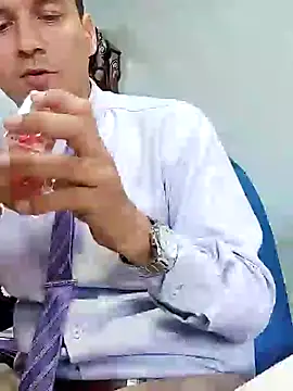 Business dickkk online show from December 23, 2024, 9:29 pm