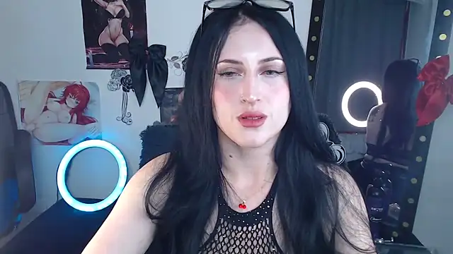 Evelyn Sheeran online show from April 22, 2026, 4:30 am