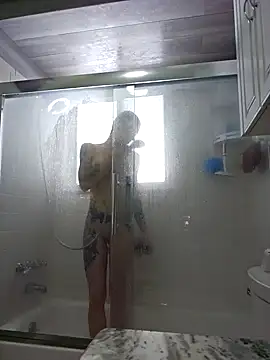 Snapshot of NatalieBinx chatting on January 21, 2025, 5:51 pm NatalieBinx online show from January 21, 2025, 5:51 pm