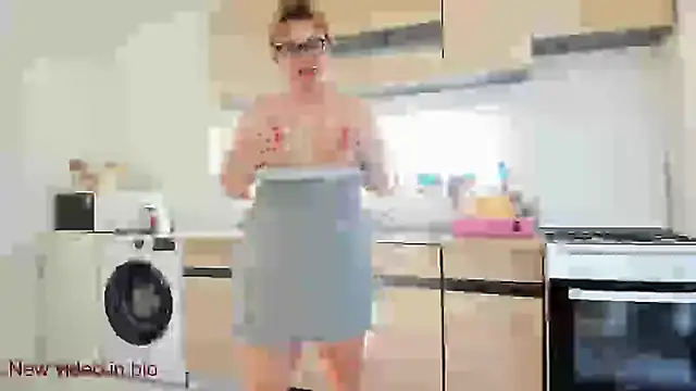 Julia35 online show from February 23, 2025, 12:37 pm