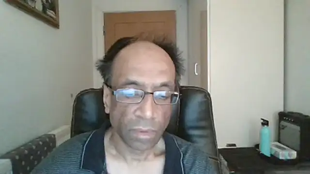 Snapshot of rauncher1 chatting on February 24, 2026, 12:17 pm rauncher1 online show from February 24, 2026, 12:17 pm