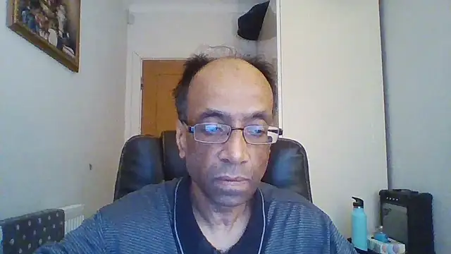 Snapshot of rauncher1 chatting on January 16, 2026, 9:57 am rauncher1 online show from January 16, 2026, 9:57 am