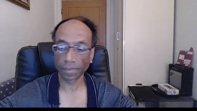 Snapshot of rauncher1 chatting on February 13, 2026, 12:16 pm rauncher1 online show from February 13, 2026, 12:16 pm