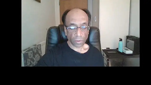 rauncher1 online show from May 27, 2026, 8:54 am