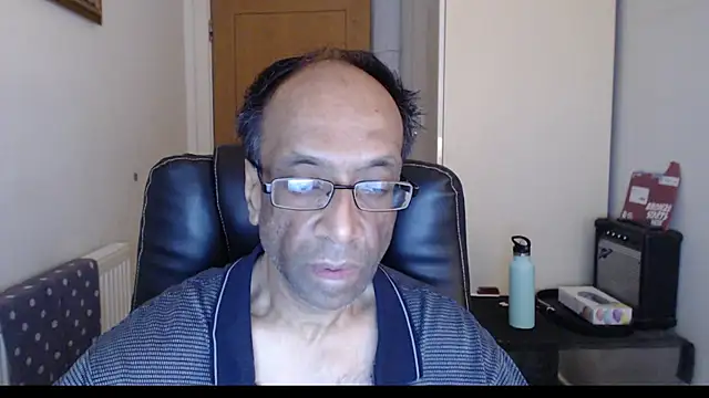 Snapshot of rauncher1 chatting on February 10, 2026, 10:25 am rauncher1 online show from February 10, 2026, 10:25 am