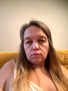 Susanel online show from November 13, 2025, 11:58 am