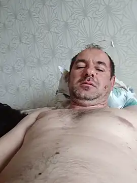 Snapshot of Venelin_ruse chatting on May 17, 2026, 4:34 am Venelin ruse online show from May 17, 2026, 4:34 am