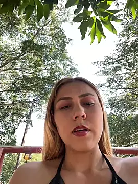 Snapshot of Brittanyrosexx chatting on January 24, 2025, 8:43 pm Brittanyrosexx online show from January 24, 2025, 8:43 pm