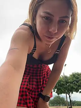 Snapshot of Brittanyrosexx chatting on December 7, 2024, 2:08 pm Brittanyrosexx online show from December 7, 2024, 2:08 pm