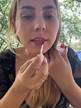 Snapshot of Brittanyrosexx chatting on March 19, 2025, 7:49 pm Brittanyrosexx online show from March 19, 2025, 7:49 pm