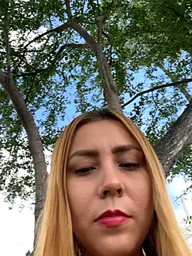 Snapshot of Brittanyrosexx chatting on October 16, 2025, 8:06 pm Brittanyrosexx online show from October 16, 2025, 8:06 pm