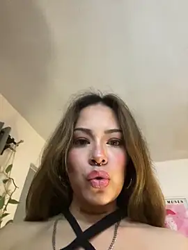 LilEuphoria online show from March 31, 2026, 4:36 am