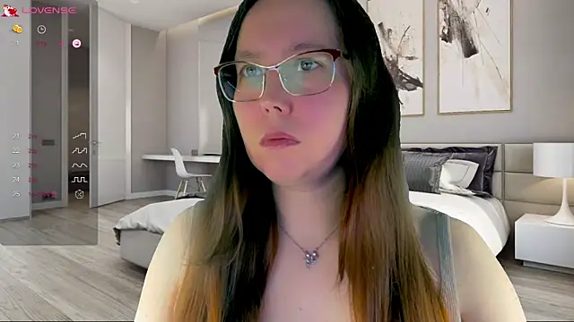 Victoria Romans online show from October 27, 2025, 9:21 am