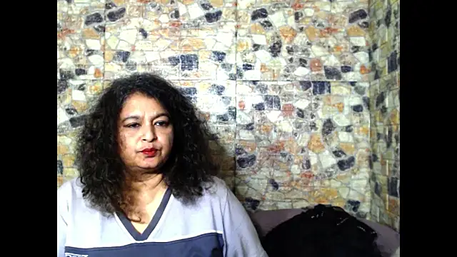 indianstar75 online show from December 3, 2025, 6:18 pm