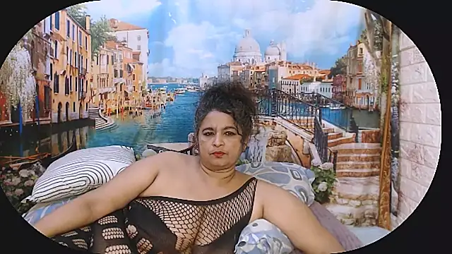 indianstar75 online show from October 31, 2025, 9:06 am