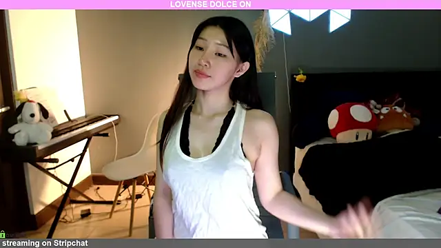 Snapshot of minarocket_ chatting on January 16, 2025, 3:45 pm minarocket online show from January 16, 2025, 3:45 pm