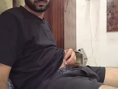 Snapshot of brownie_cake_cb chatting on October 7, 2025, 1:45 pm brownie cake cb online show from October 7, 2025, 1:45 pm