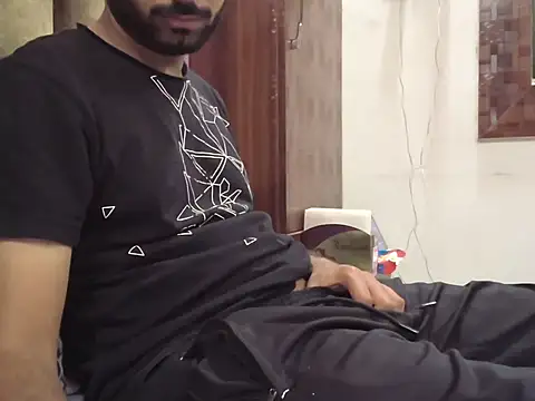 Snapshot of brownie_cake_cb chatting on October 15, 2025, 5:54 pm brownie cake cb online show from October 15, 2025, 5:54 pm