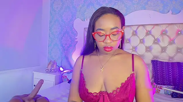 CaseyMoon online show from June 1, 2026, 12:38 pm