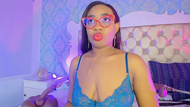CaseyMoon online show from June 2, 2026, 12:27 pm