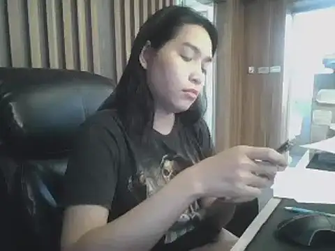 Snapshot of sara_kimoo chatting on March 2, 2025, 7:41 pm sara kimoo online show from March 2, 2025, 7:41 pm