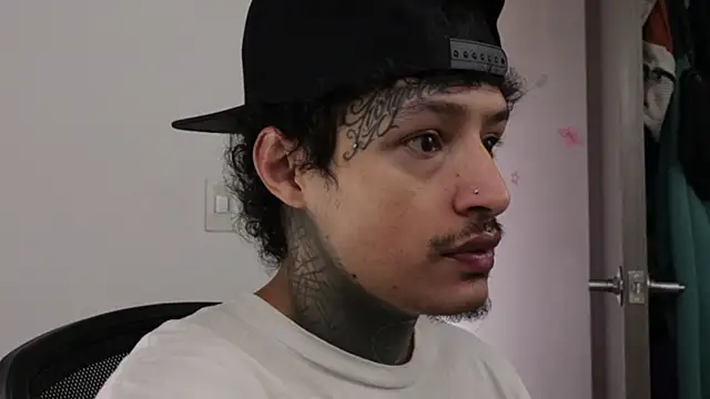 trieone online show from September 13, 2025, 11:54 am