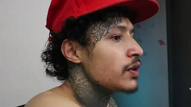 trieone online show from October 3, 2025, 12:47 am