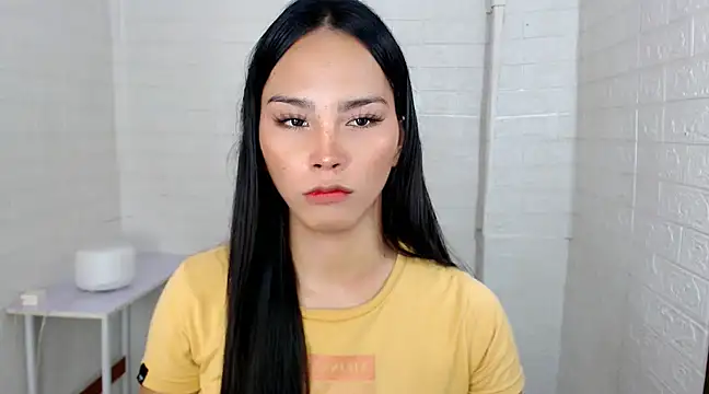 urnaughtydolly69 online show from March 22, 2025, 2:47 pm