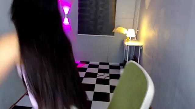 urnaughtydolly69 online show from June 17, 2026, 10:25 am