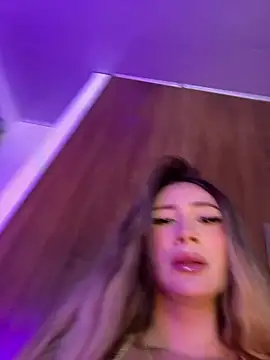 bunny bicht online show from July 28, 2026, 8:52 pm