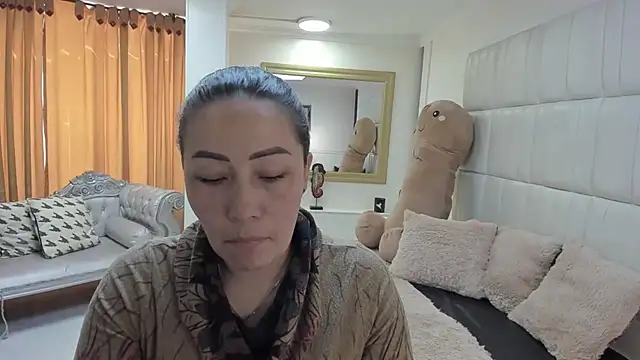 gaby trent online show from December 16, 2025, 3:05 pm