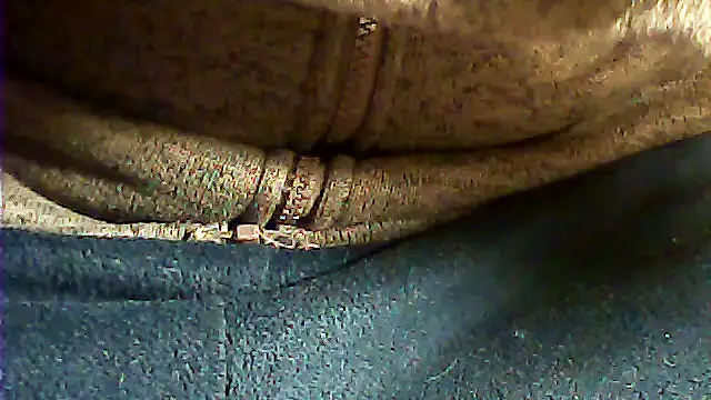 kalinixta online show from November 16, 2025, 2:11 pm