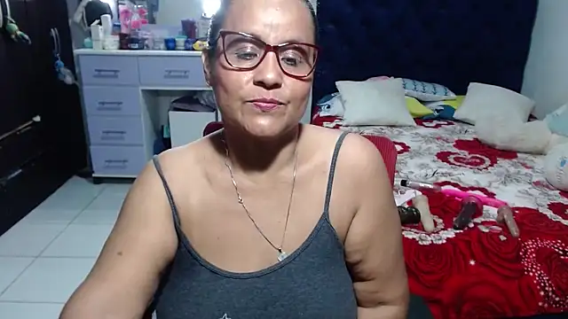 Snapshot of pervert_mommy_ chatting on May 23, 2026, 10:03 am pervert mommy online show from May 23, 2026, 10:03 am