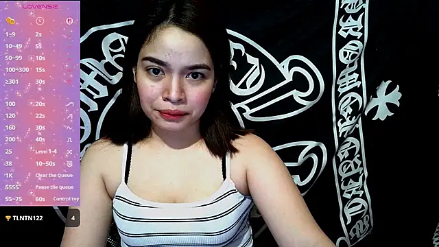 Snapshot of _preciousmoira_ chatting on July 2, 2026, 1:28 am preciousmoira online show from July 2, 2026, 1:28 am
