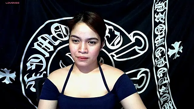 Snapshot of _preciousmoira_ chatting on July 8, 2026, 1:12 pm preciousmoira online show from July 8, 2026, 1:12 pm