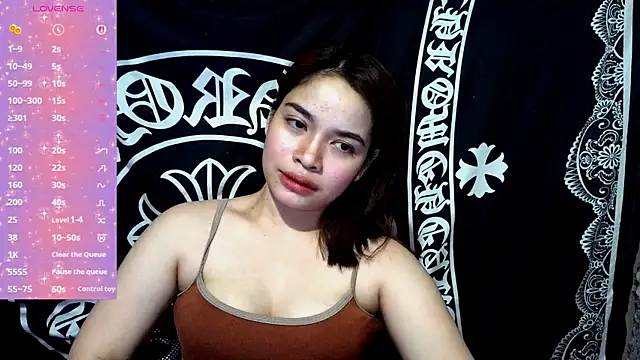 Snapshot of _preciousmoira_ chatting on July 14, 2026, 11:38 am preciousmoira online show from July 14, 2026, 11:38 am