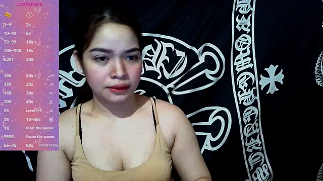 Snapshot of _preciousmoira_ chatting on June 22, 2026, 12:49 am preciousmoira online show from June 22, 2026, 12:49 am