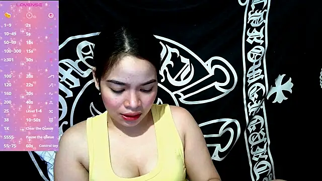 Snapshot of _preciousmoira_ chatting on July 1, 2026, 1:17 am preciousmoira online show from July 1, 2026, 1:17 am