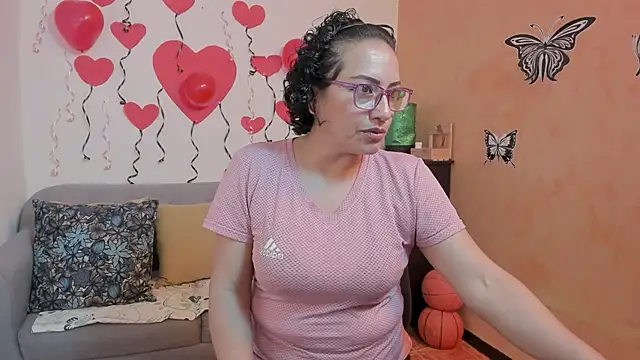 scarlet wet online show from February 20, 2026, 11:06 pm