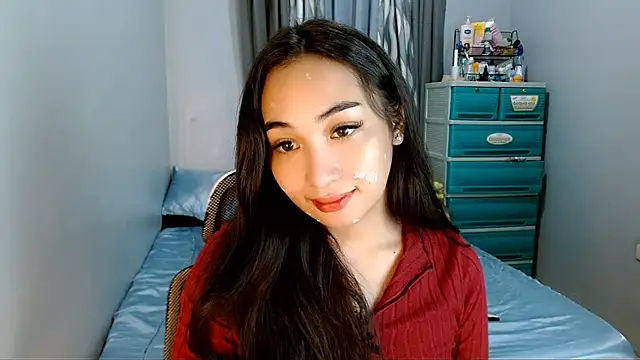 SweetLilly 18 online show from January 12, 2026, 5:25 am