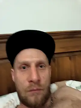 Snapshot of Sexyblond89 chatting on April 11, 2026, 2:41 am Sexyblond89 online show from April 11, 2026, 2:41 am