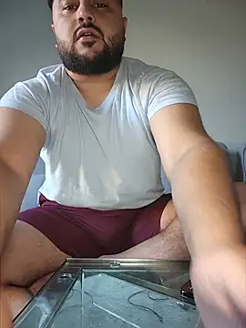 SophiaXJohn online show from July 3, 2026, 1:06 pm