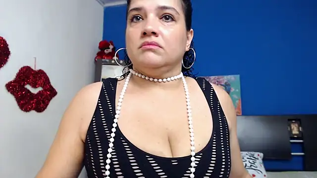 GlendaStarx online show from July 29, 2026, 10:42 pm